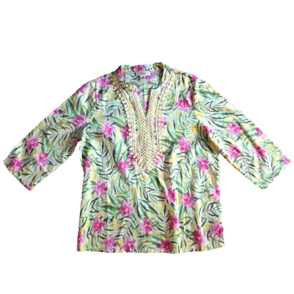 Appleseeds Petite PM Medium Cotton Gauze Top Yellow Floral Crocheted 3/4 Sleeves